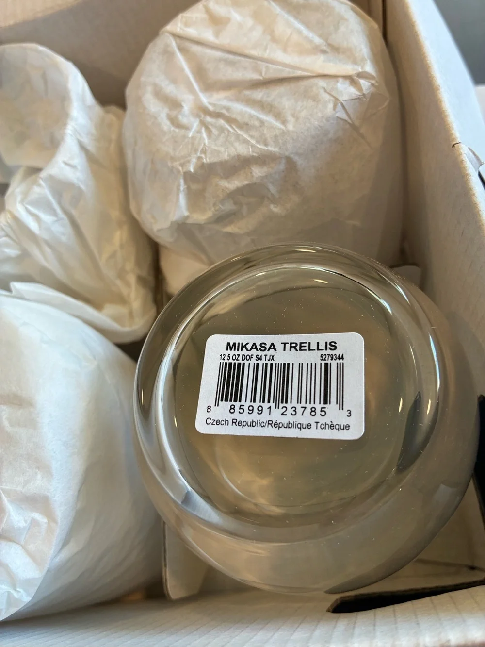 NIB Mikasa Trellis Double Old-Fashioned Glasses, 12.5 fl oz; Lead-Free Crystal